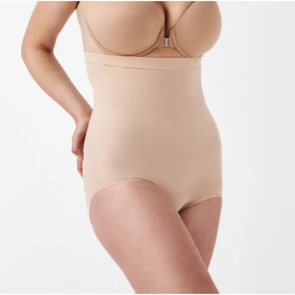 SPANX Women's Soft Nude Seamless Power High-Waisted Shaper Brief Size 1X - Picture 1 of 10